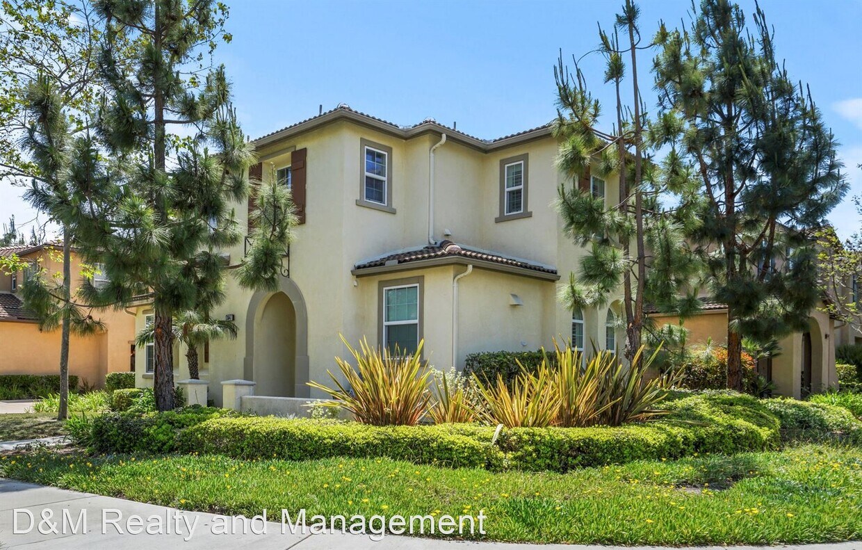 Foto principal - 4 br, 2.5 bath House - 3647 Glen Avenue