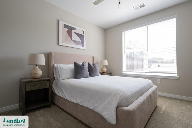 Foto del edificio - 16200 Croft Dr