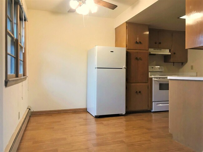 Foto del edificio - 413 Pawling St