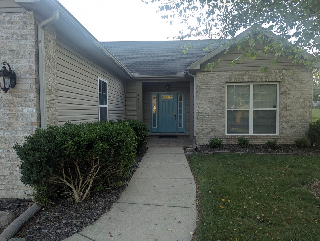 Foto principal - 2234 Sandpiper Ct N