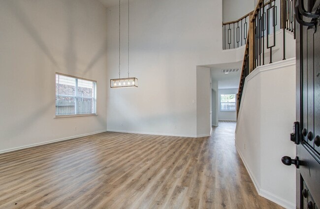 Foto del edificio - 22013 Dove Canyon Ln