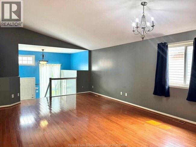 Building Photo - 1011 Silverdale Dr
