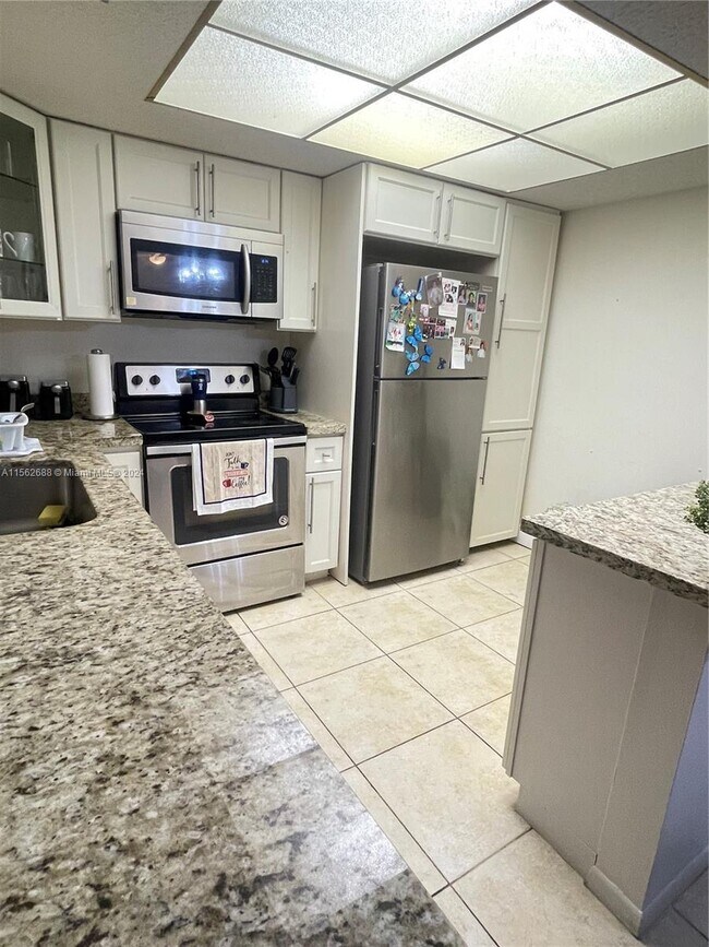 Foto del edificio - 5530 NW 44th St