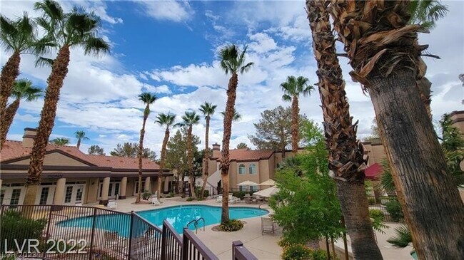 Building Photo - 9325 W Desert Inn Rd