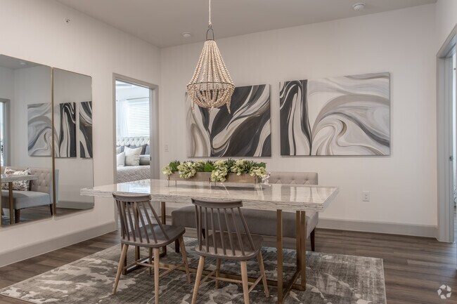 2 HAB, 2 BA - 1322 ft² - Alys Crossing Apartments