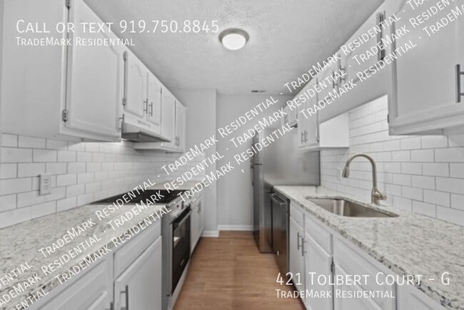Building Photo - 421 Tolbert Ct