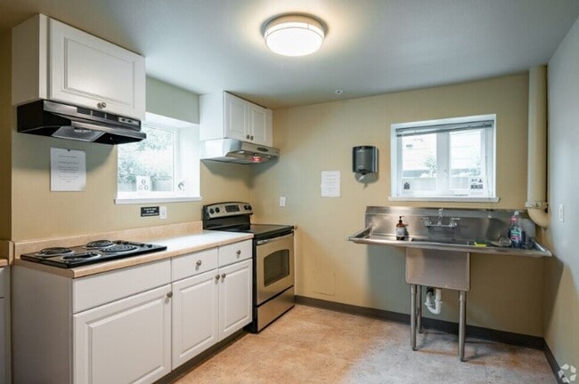 Interior Photo - Sophie Studios - A Retreat on 20th