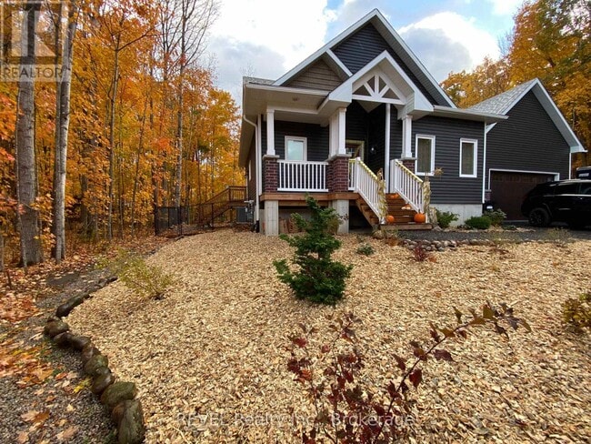 Building Photo - 7 Wakunda Crescent