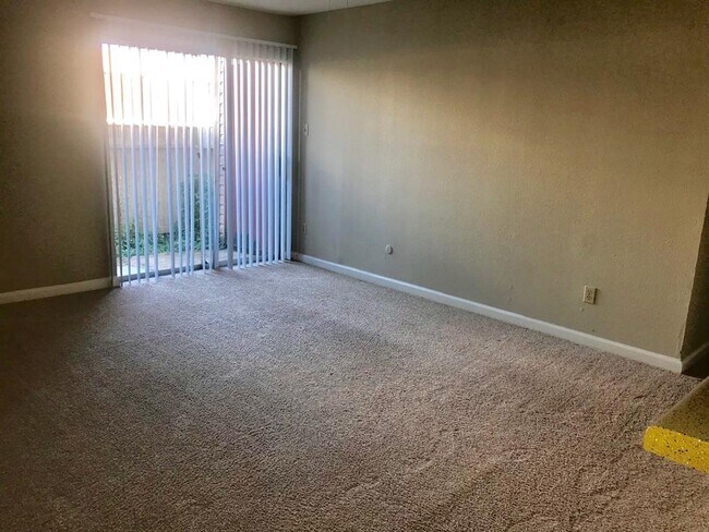 Foto del edificio - 9767 Pagewood Ln