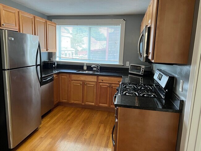 Foto del edificio - 144 Washington St