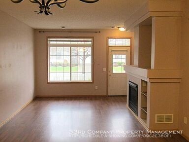 Foto del edificio - 34 River Woods Dr W