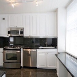 Primary Photo - 300 E 56th St