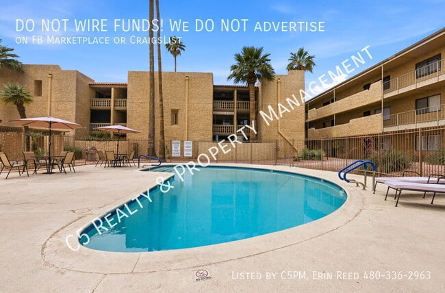 Foto del edificio - 4950 N Miller Rd