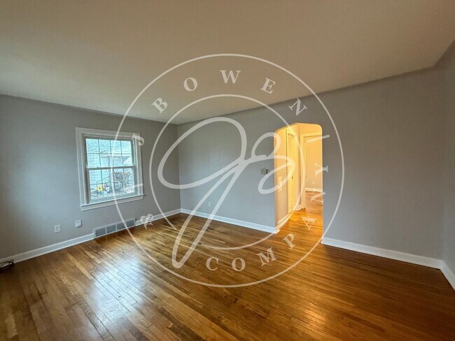 Foto del edificio - 4114 S Detroit Ave