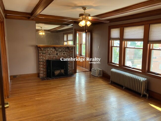 Building Photo - 93 Hillside Rd