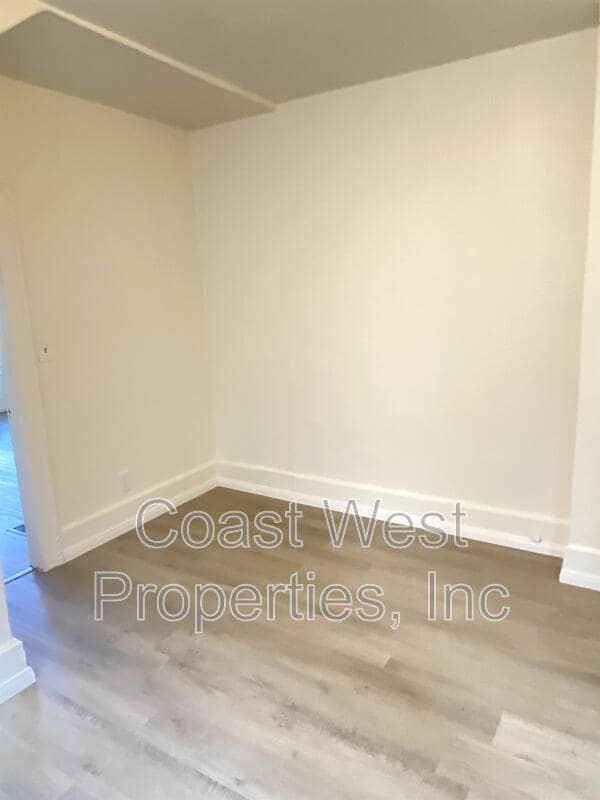 Building Photo - 4473 Maryland St