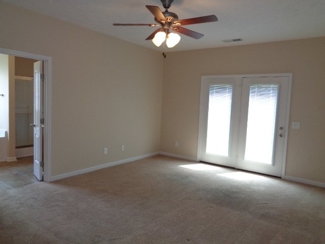 Foto del edificio - 1006 Middleton Ln