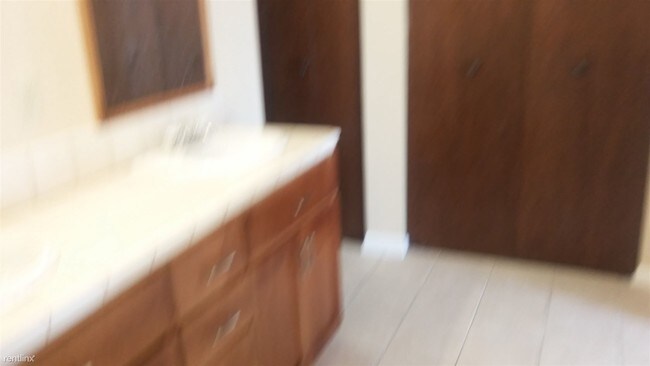 Foto del edificio - 29360 Dixon St