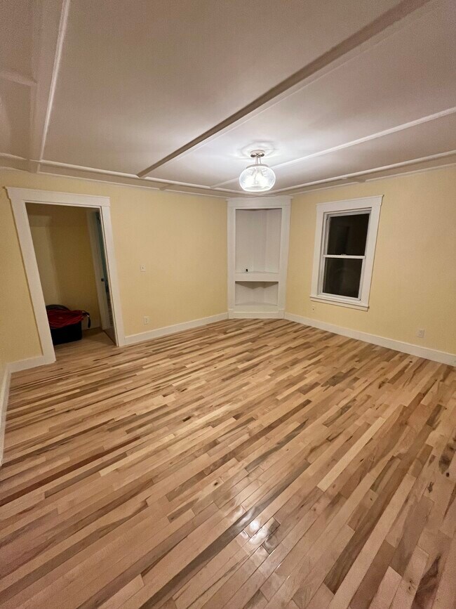 Sala de estar - 5 Pleasant St