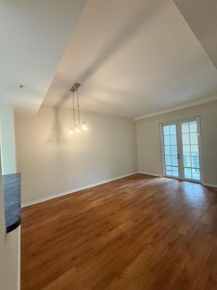 Photo - 1200 Town Center Dr Apartment