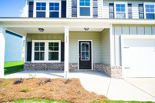 Foto del edificio - New in John's' Landing!  Gorgeous 5 / 3, a...
