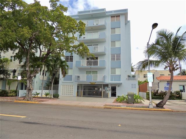 Building Photo - 947 Lenox Ave