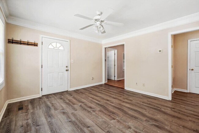Foto del edificio - 3237 Gifford St