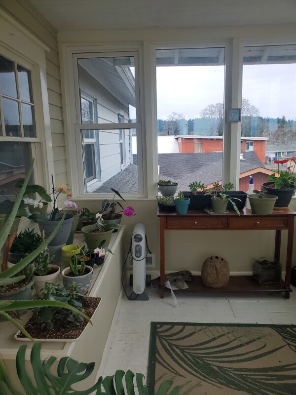 Foto del edificio - 555 N Broadway St