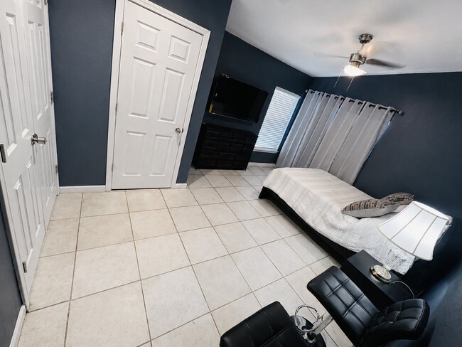Photo - 906 Fillmore Dr (San Antonio, TX) House