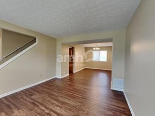 Building Photo - 3558 High Creek Dr