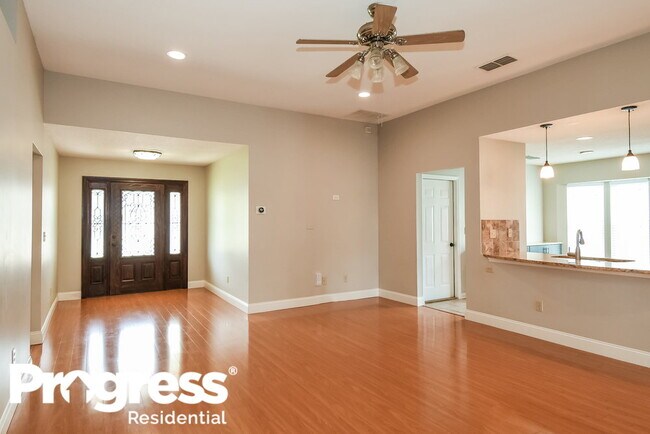 Building Photo - 11163 Bugatti Ct