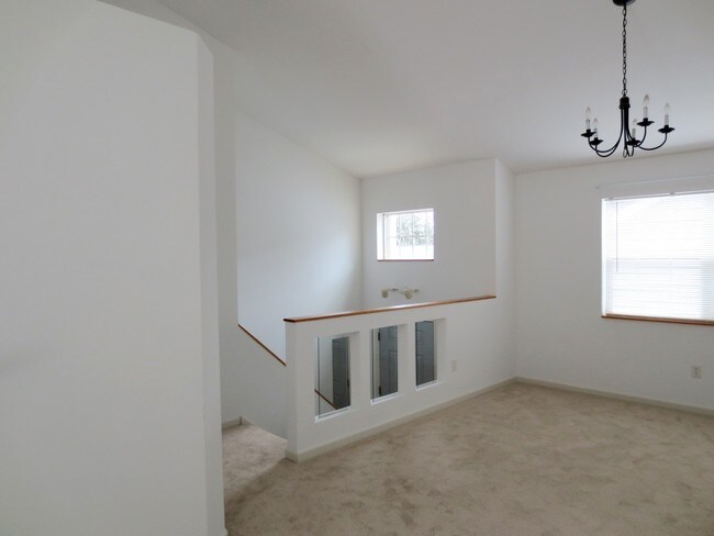Foto del edificio - 1062 Dryden Rd