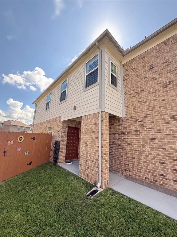 Building Photo - 18306 Fresh Air Ct