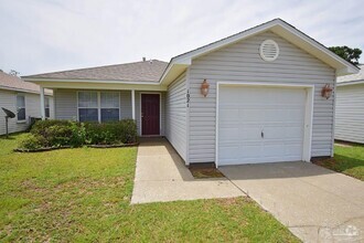 Building Photo - 1021 Antigua Cir