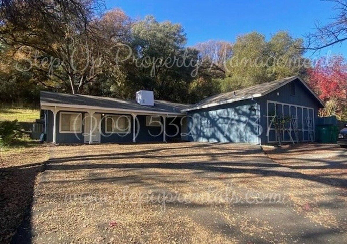 Foto principal - 494 Snell St