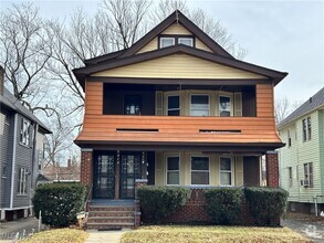 Building Photo - 1247 E 137th St