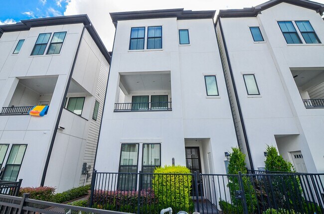 Foto del edificio - 2812 Grand Fountains Dr