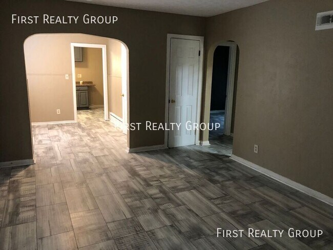 Foto del edificio - 330 Verona Rd