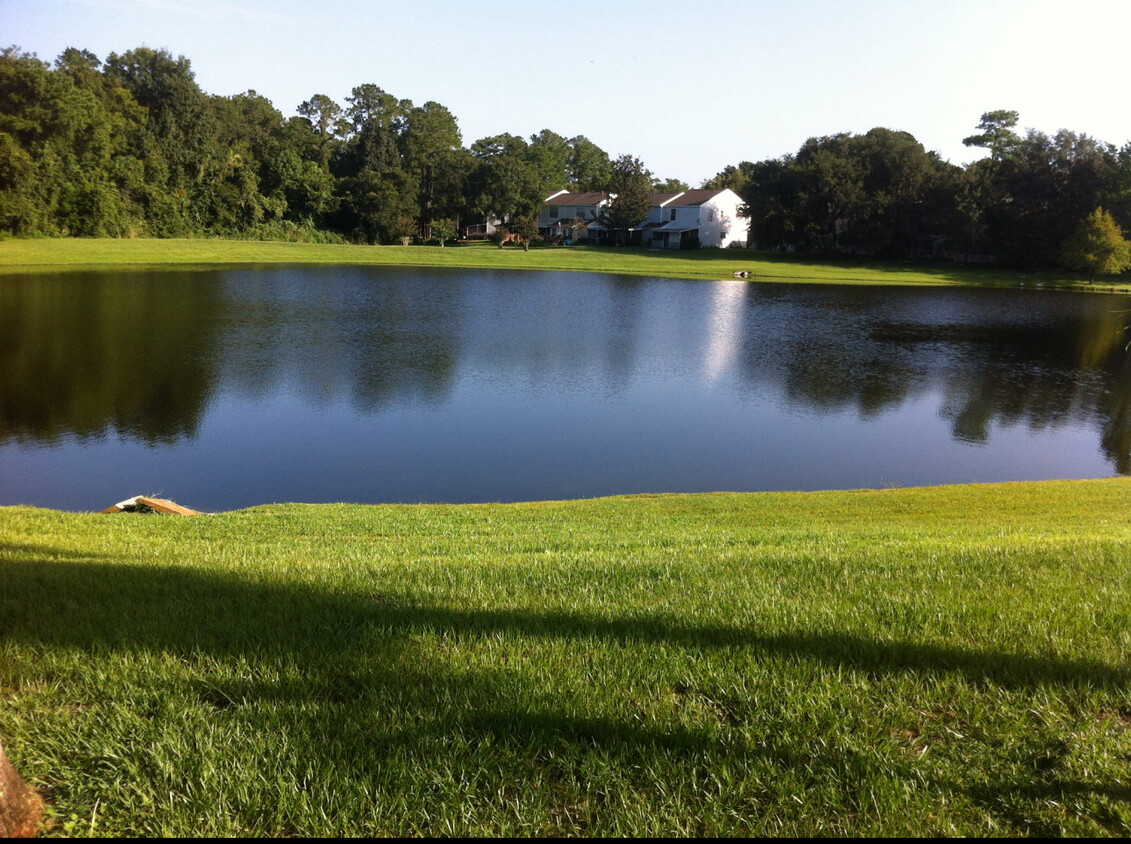 Primary Photo - 520 Seasons Ct