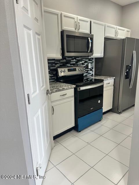 Foto del edificio - 7990 Baymeadows Rd