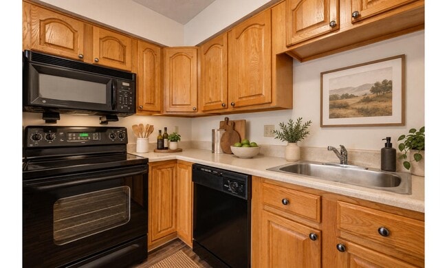 Building Photo - Brighton Colony Townhomes