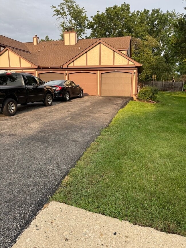 Building Photo - 4980 Kimball Hill Dr