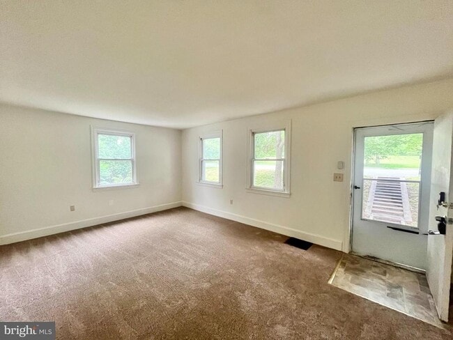 Building Photo - 3648 Churchville Rd