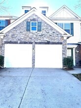 Building Photo - 2094 Deptford Dr