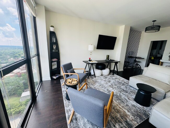 Foto del edificio - 1280 W Peachtree St NW