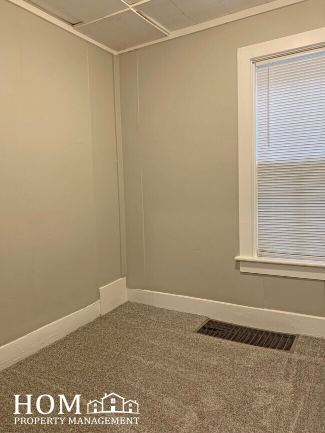 Foto del edificio - 526 N 2nd St