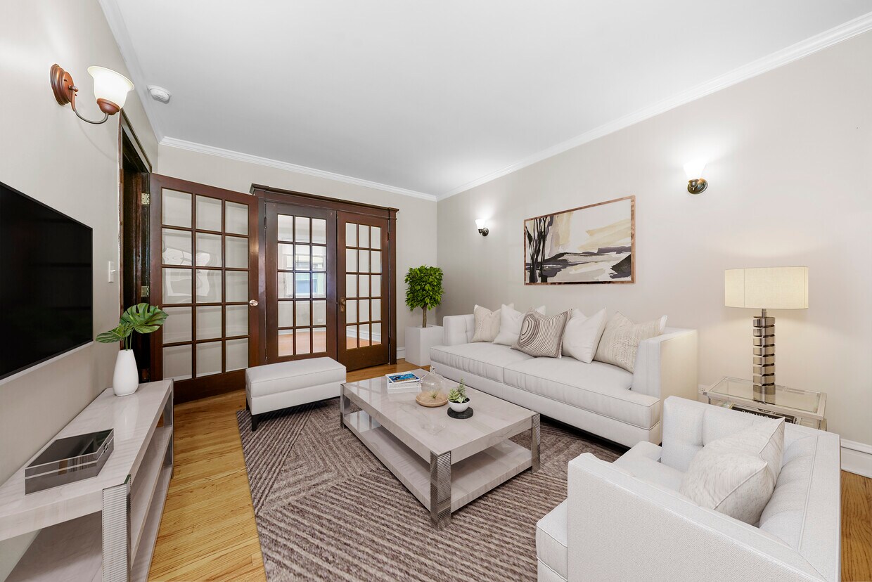 Foto principal - 1927 Grove Ave