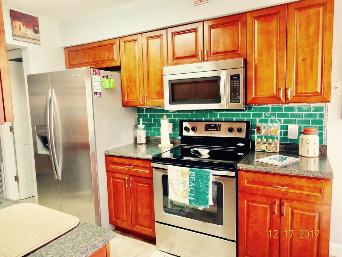 225 S Tropical Trail Unit 316, Merritt Island, FL 32952 Condo for Rent in Merritt Island, FL