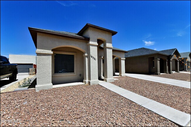 Foto del edificio - 14321 Bill Lazor Pkwy