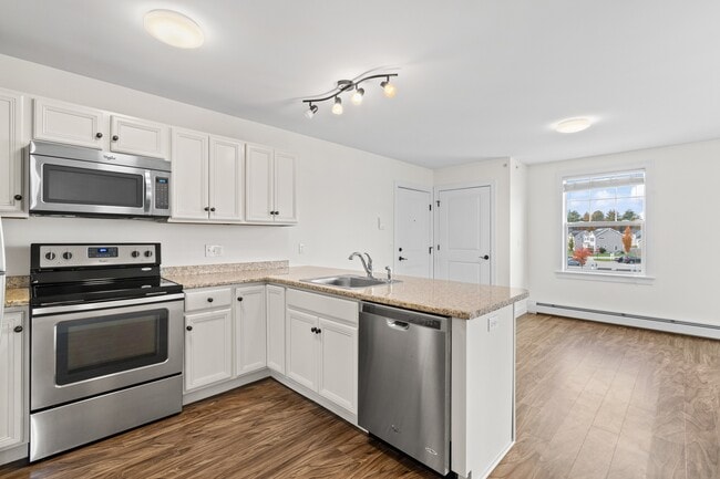 Building Photo - Blue Spruce Farm Apartments